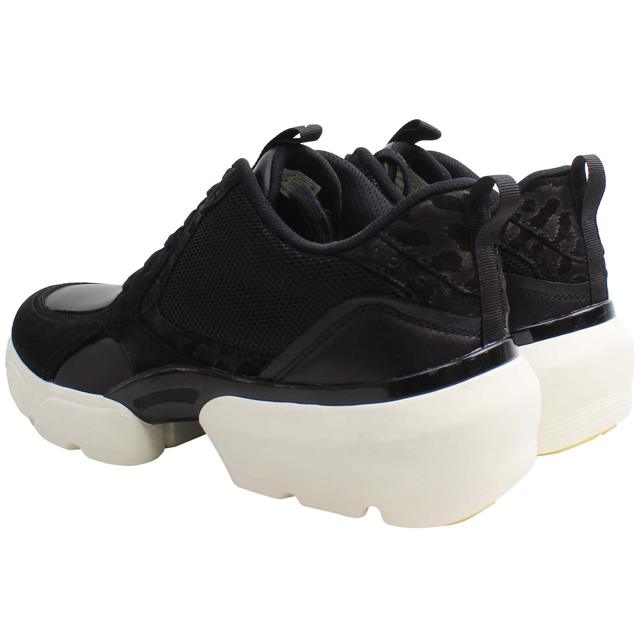 Vionic Airs Womens Black Trainers