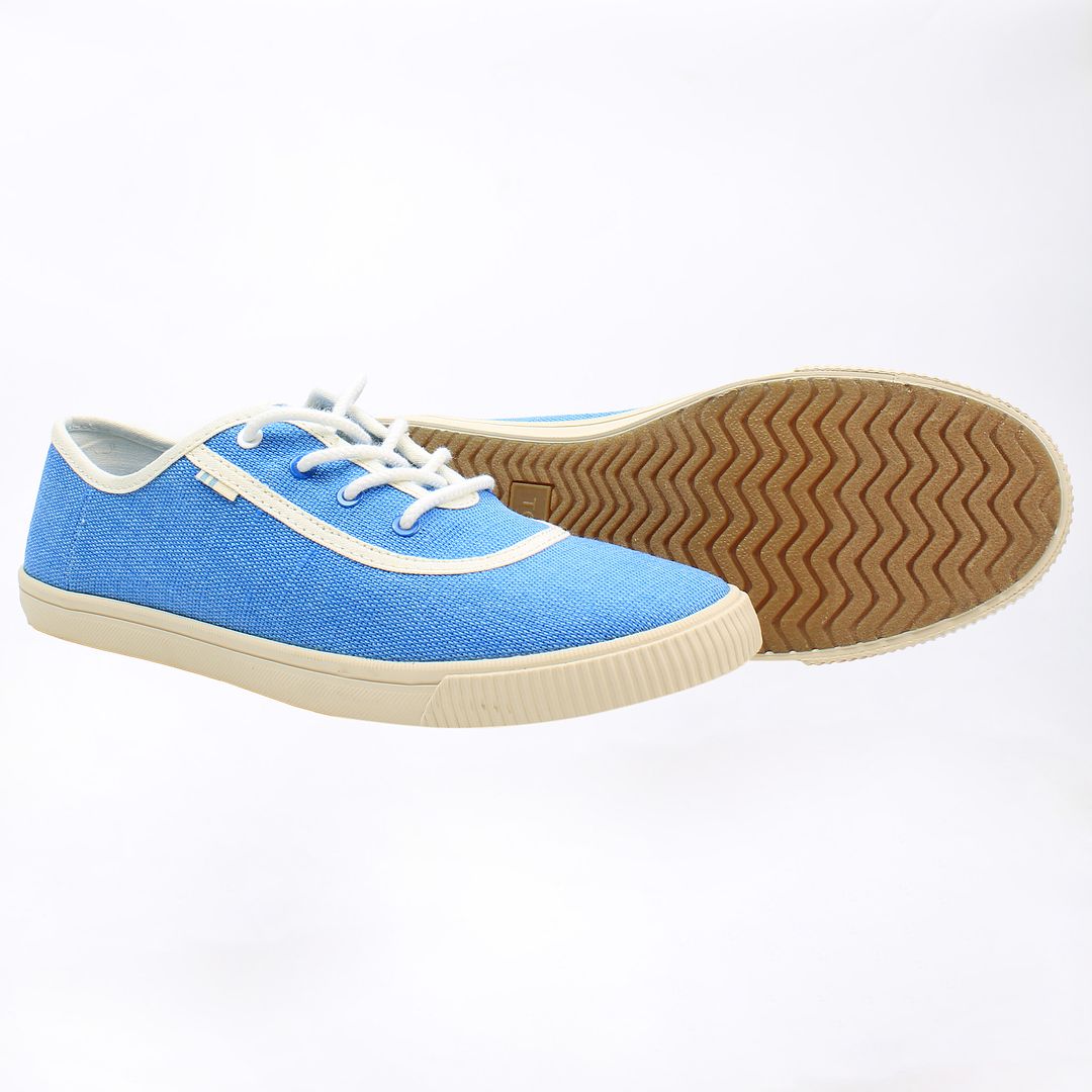 Toms Low Womens Blue Plimsolls NO BOX