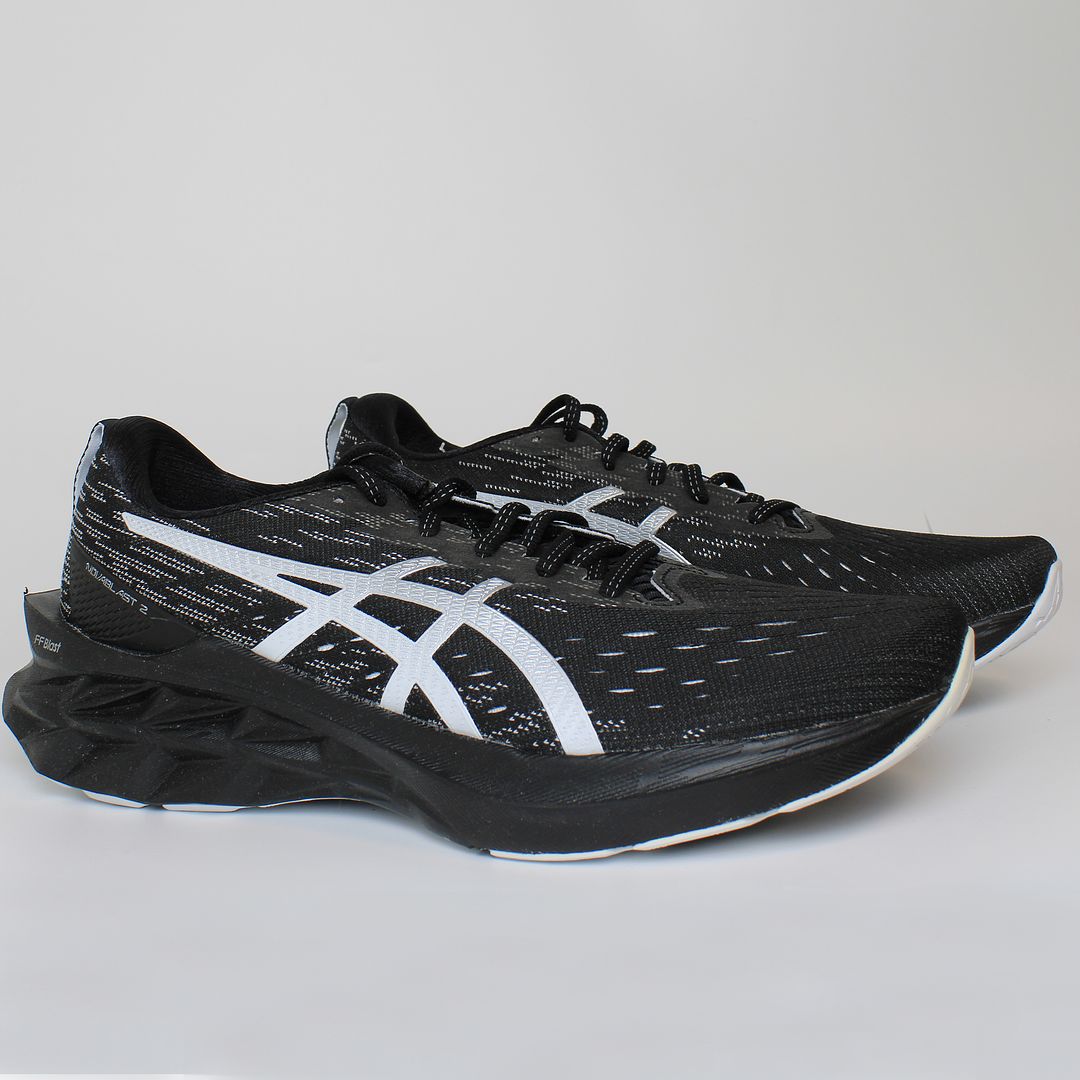 Asics NovaBlast 22 Mens Black Running Trainers NO BOX