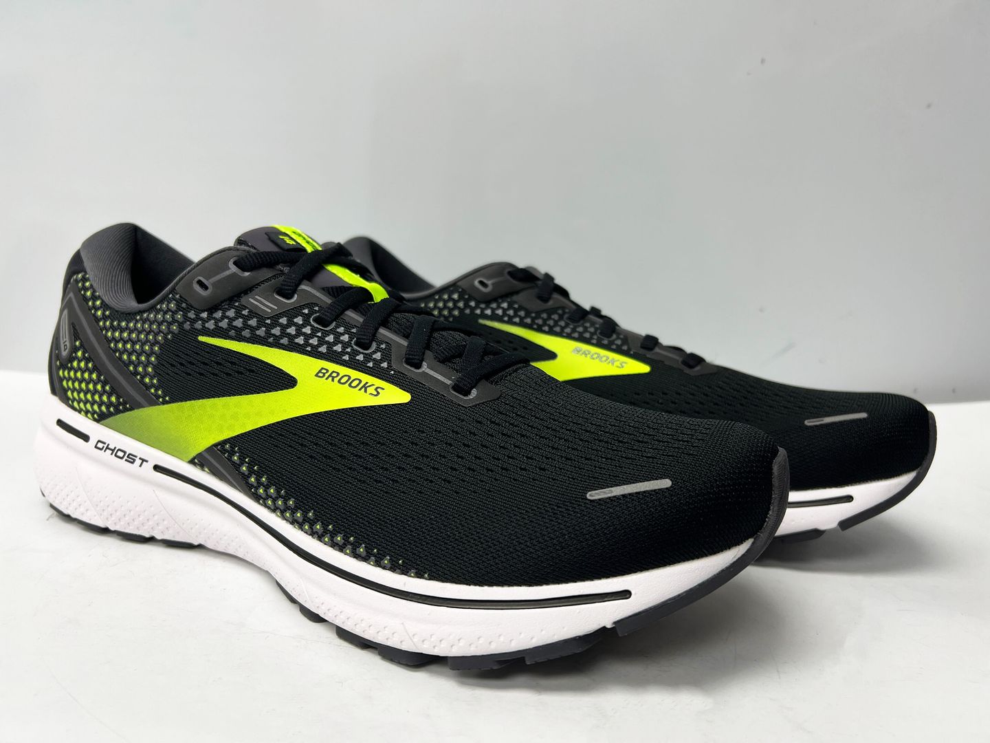 Brooks Ghost 14 Mens Black Running Trainers NO BOX