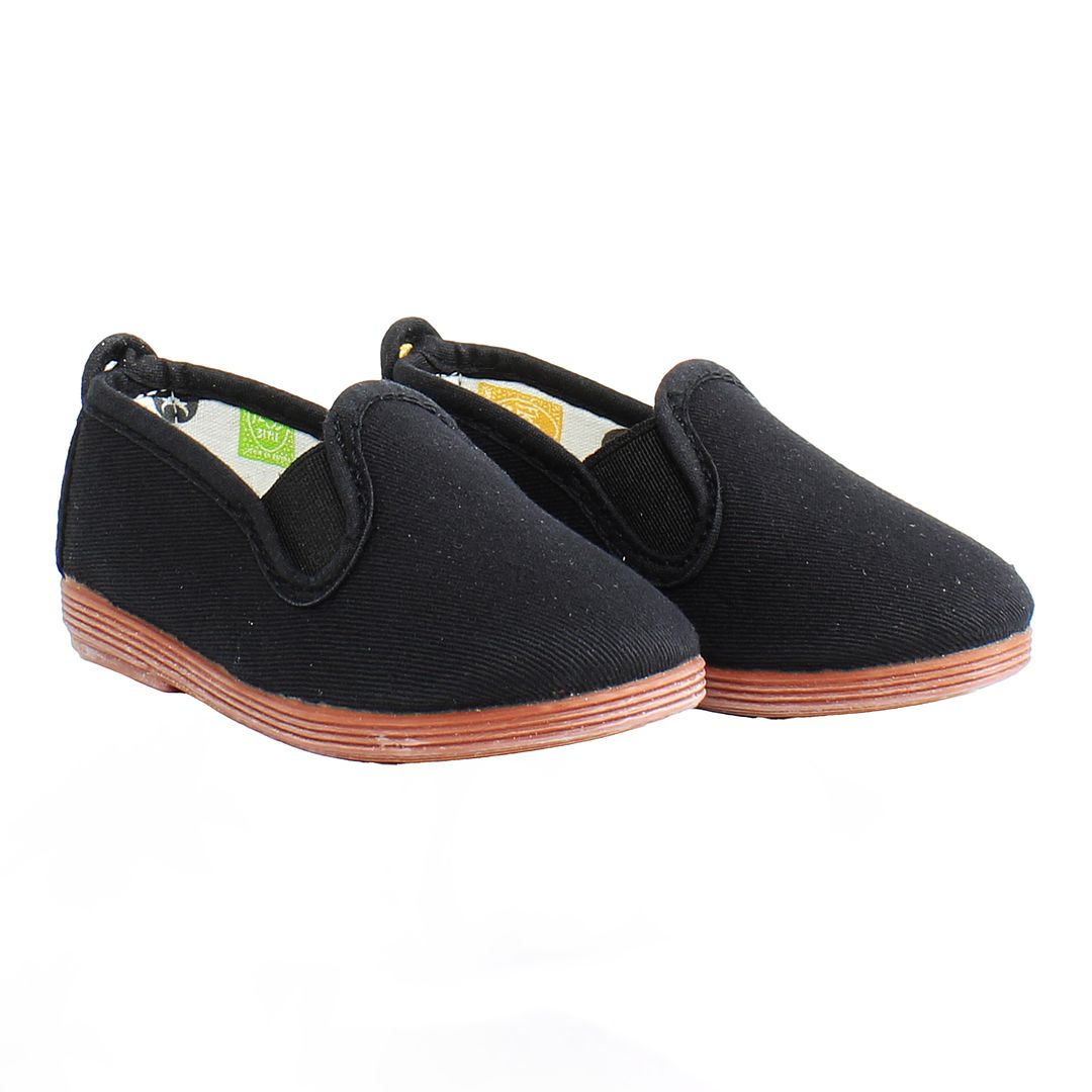 Flossy Pamplona Kids Black Plimsolls NO BOX