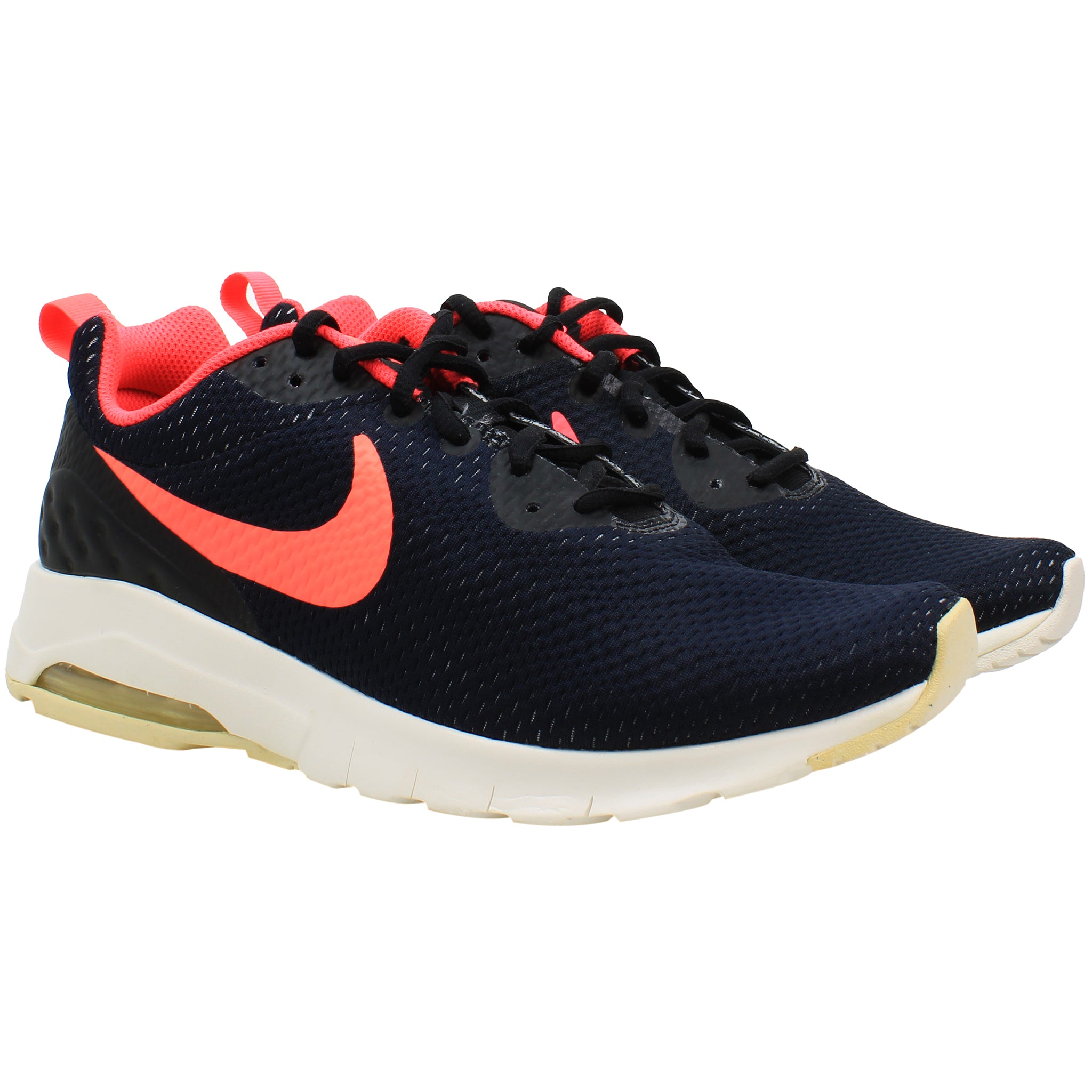 Nike Air Max Motion Low SE Mens Black Trainers