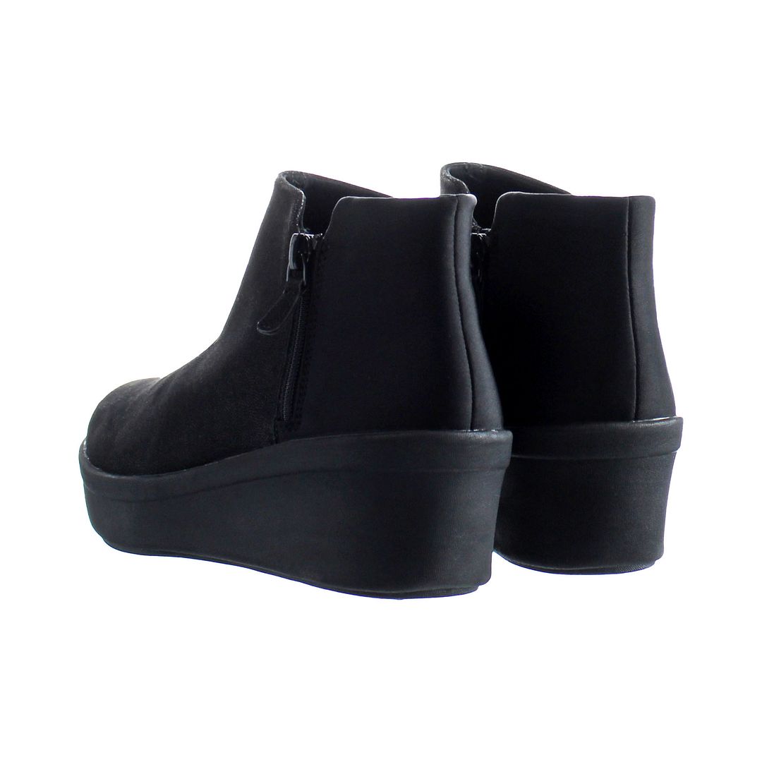 Clarks Step Rose Womens Black Boots