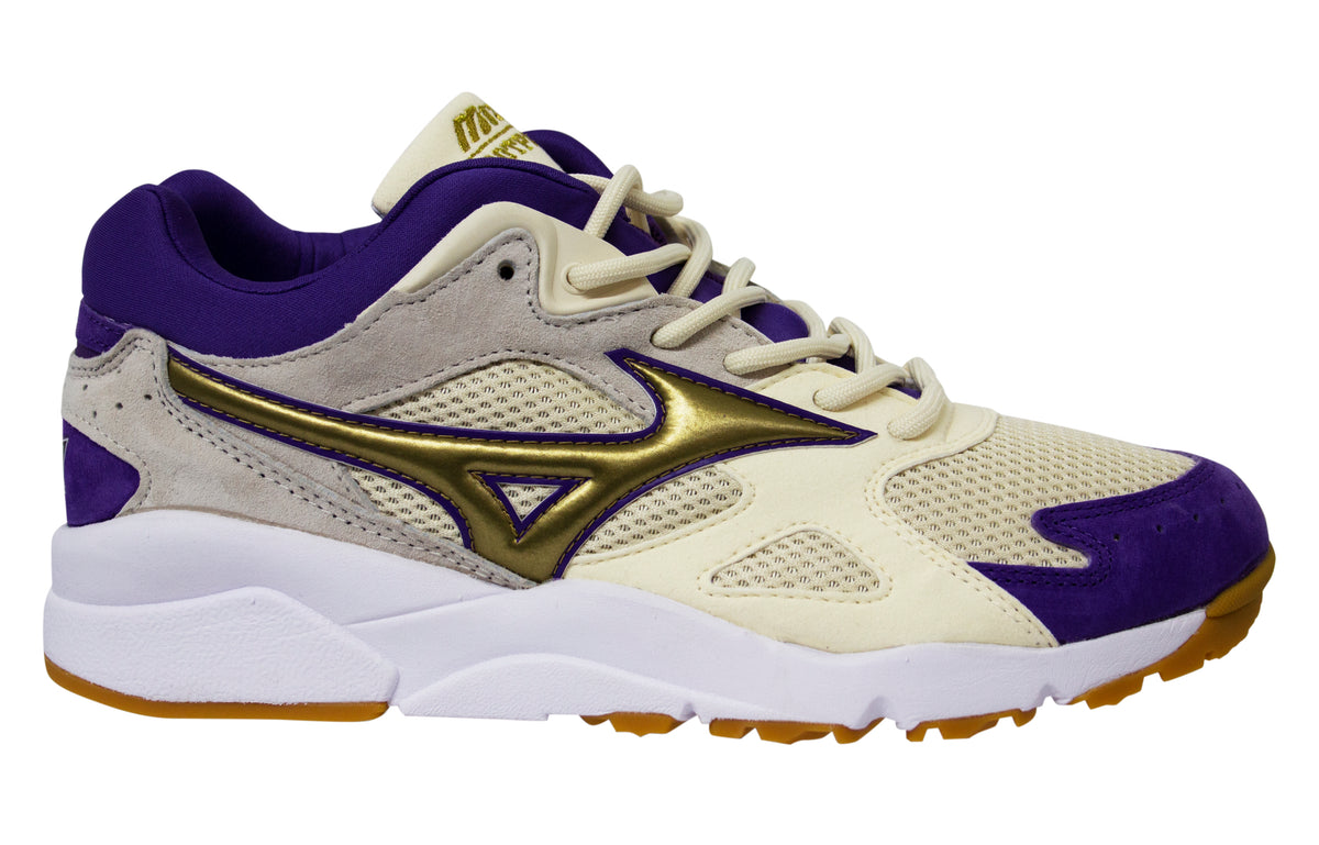 Mizuno Sport Style Sky Medal Footpatrol Trainers - Mens